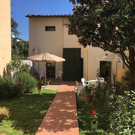 Guest House Il Naif Florencia Exterior foto