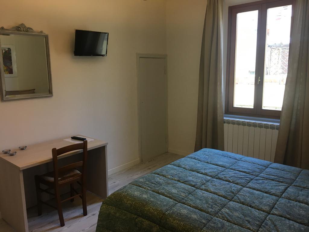 Guest House Il Naif Florencia Exterior foto