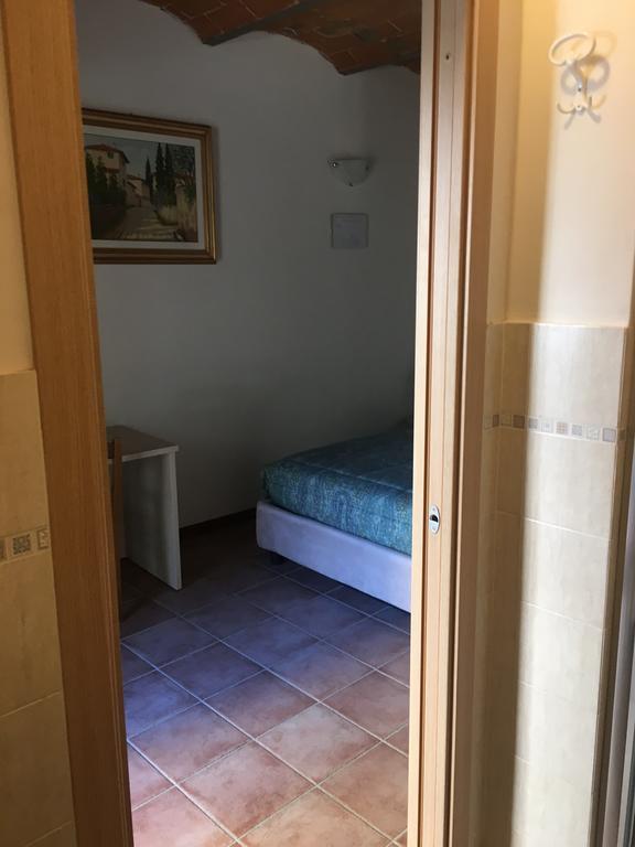 Guest House Il Naif Florencia Exterior foto